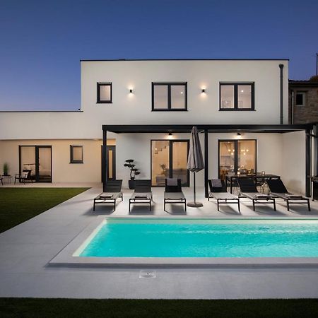 Villa Artis Πούλα Εξωτερικό φωτογραφία