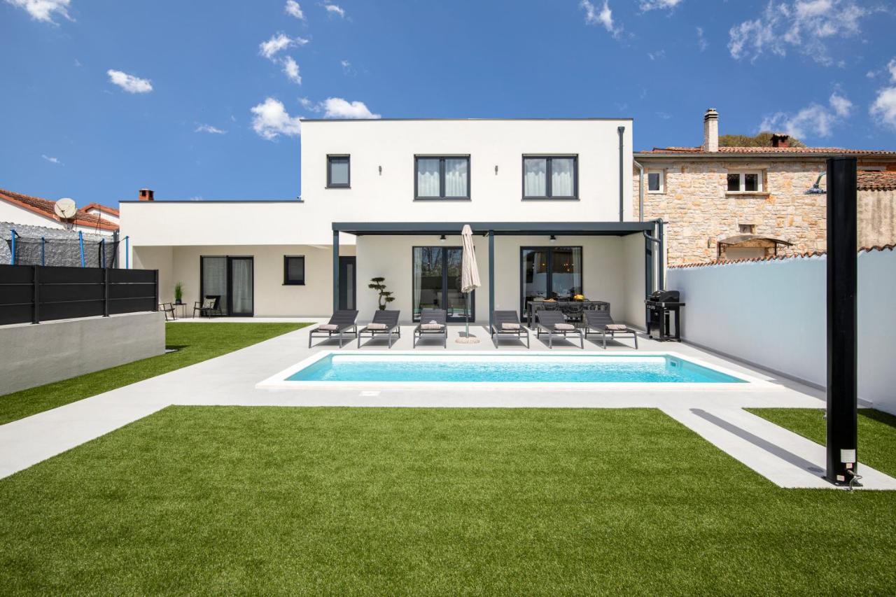 Villa Artis Πούλα Εξωτερικό φωτογραφία